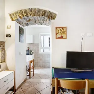 ca-diano-san-pietro.hotelitalianriviera.com/