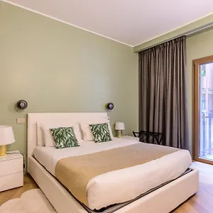 trastevere-boutique.it-romehotels.com/